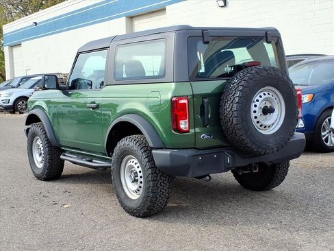 Used 2022 Ford Bronco 2-Door image 3