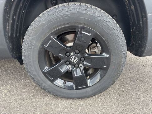 Used 2024 Honda Ridgeline Black Edition image 6