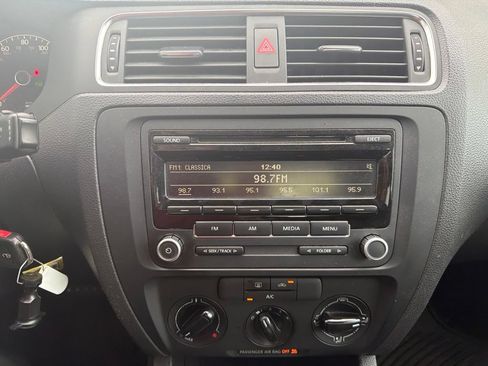 Used 2014 Volkswagen Jetta S FWD image 6