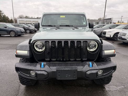 Used 2023 Jeep Wrangler Unlimited w/ Cold Weather Group image 9