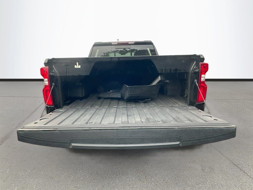 Used 2023 Chevrolet Silverado 1500 LTZ w/ LTZ Premium Package AWD/4WD image 26