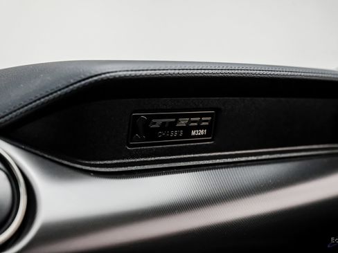 Used 2021 Ford Mustang Shelby GT500 w/ Technology Package image 66