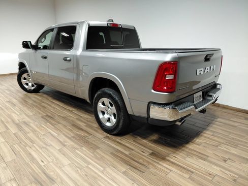 Used 2025 RAM 1500 Big Horn AWD/4WD image 24