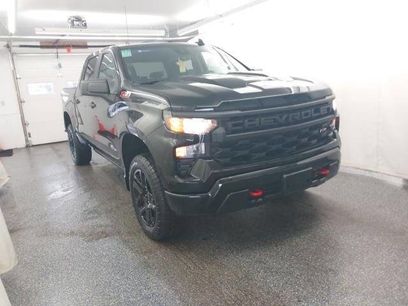 Used 2022 Chevrolet Silverado 1500 Custom Trail Boss w/ LPO, Dark Essentials Package