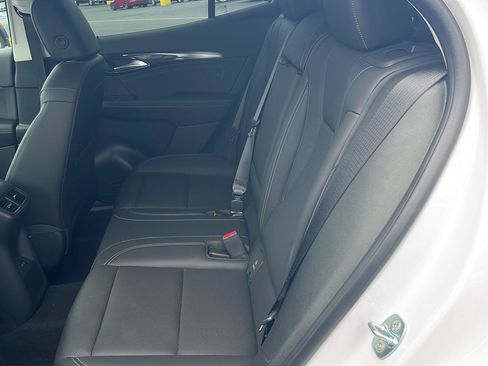 Used 2025 Buick Envision Preferred AWD/4WD image 22