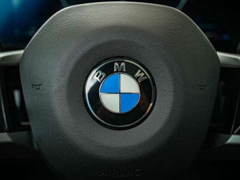 New 2026 BMW 530i xDrive w/ M Sport Package image 27