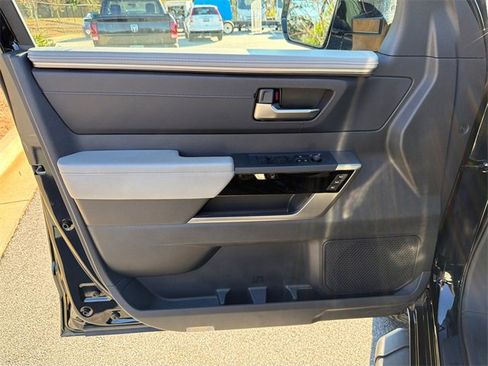 Used 2025 Toyota Tundra Limited image 10