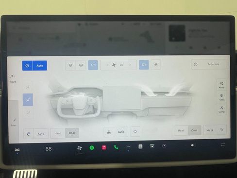 Used 2023 Tesla Model S Standard Range image 21