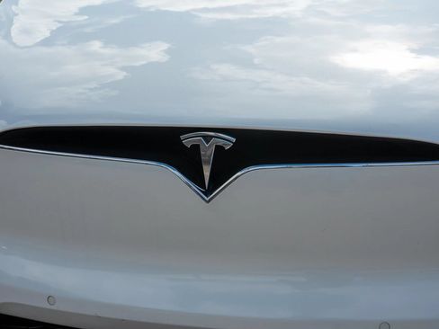 Used 2019 Tesla Model X Performance AWD/4WD image 21