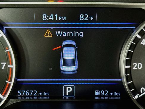 Used 2024 Nissan Altima 2.5 SR FWD image 14