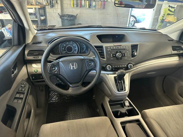 Used 2014 Honda CR-V LX image 16