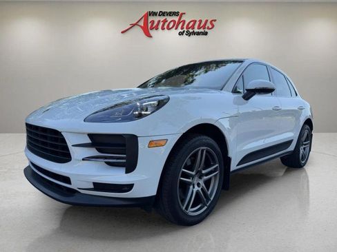 Used 2020 Porsche Macan AWD/4WD image 3