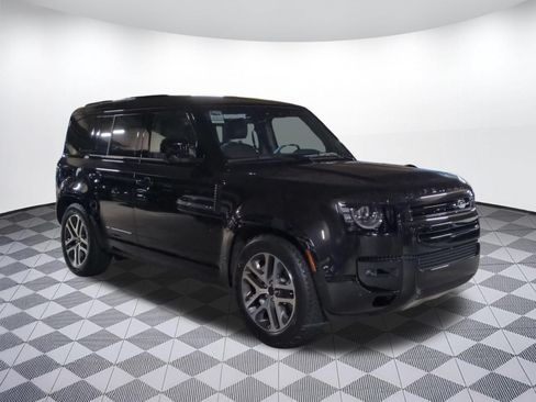 New 2026 Land Rover Defender 110 X-Dynamic SE AWD/4WD image 7