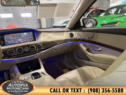 Used 2016 Mercedes-Benz S 550 Sedan image 25