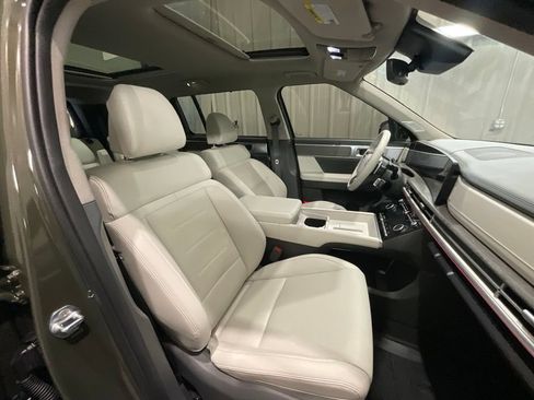 Used 2026 Hyundai Santa Fe Limited FWD image 17