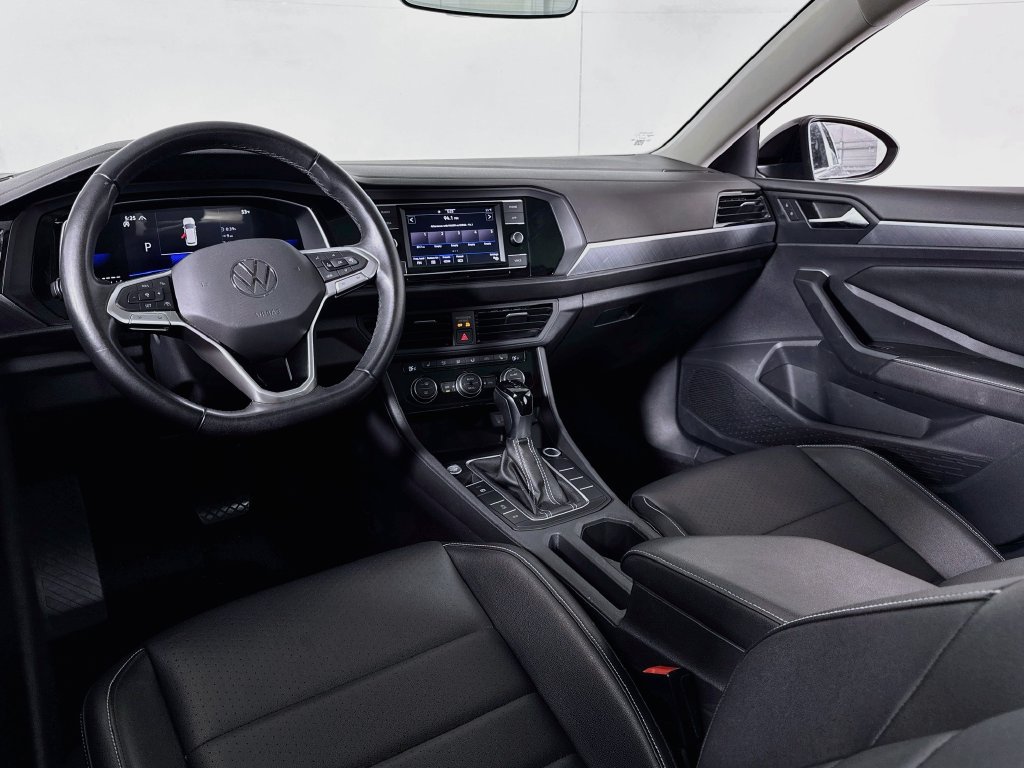 Used 2024 Volkswagen Jetta SE FWD image 27