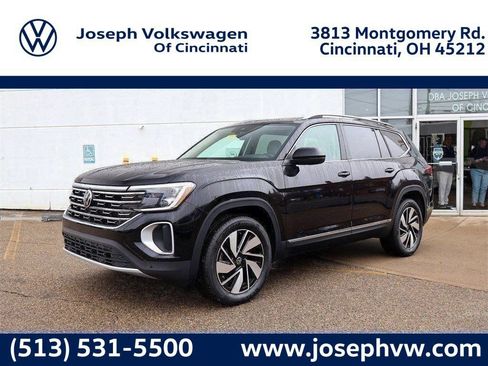 New 2026 Volkswagen Atlas SEL image 1