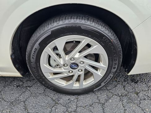 Certified 2025 Subaru Impreza 2.0i AWD/4WD image 9