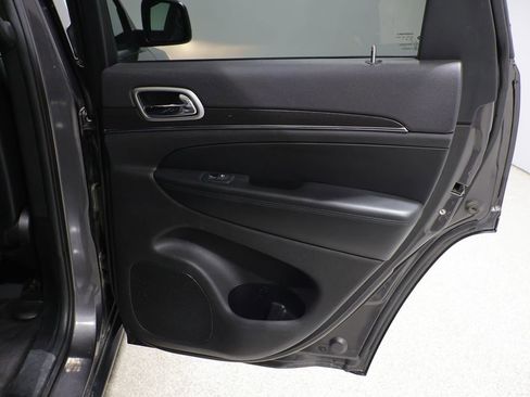 Used 2018 Jeep Grand Cherokee Limited AWD/4WD image 21