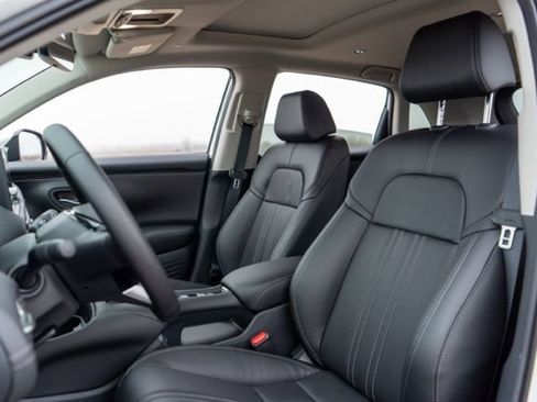 Used 2026 Honda HR-V EX-L image 17