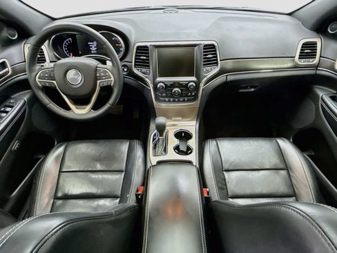 Used 2017 Jeep Grand Cherokee Limited w/ Luxury Group II RWD image 13