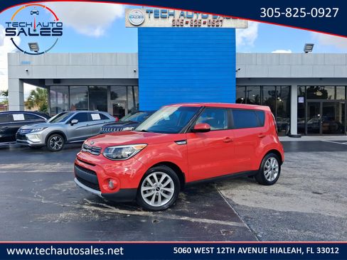 Used 2019 Kia Soul + FWD image 1