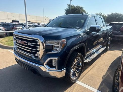 Used 2021 GMC Sierra 1500 SLT AWD/4WD image 2