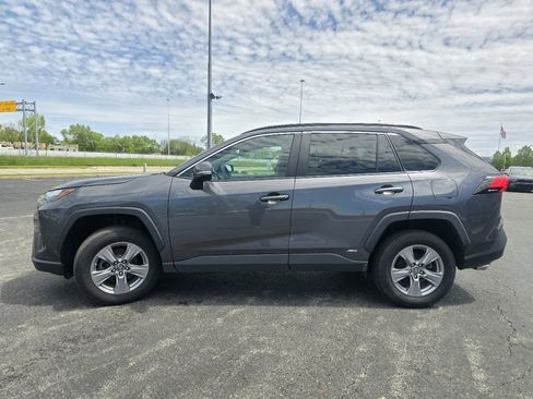Certified 2024 Toyota RAV4 LE AWD/4WD image 12
