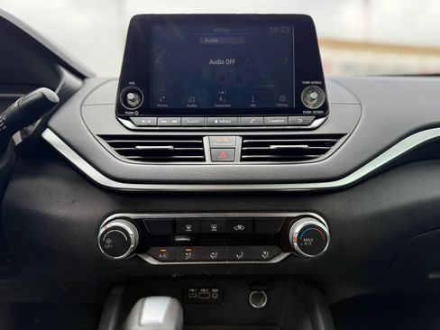 Used 2019 Nissan Altima 2.5 S FWD image 29