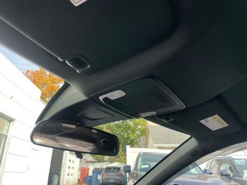 Used 2023 Honda Civic Sport image 25