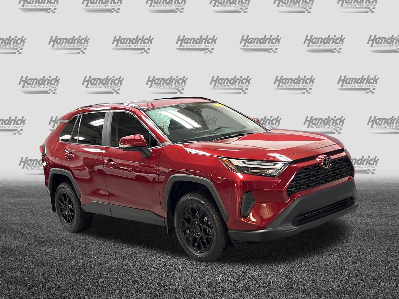 Used 2025 Toyota RAV4 XLE w/ Convenience Package AWD/4WD image 2