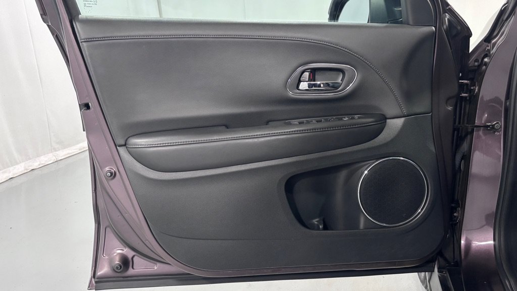 Used 2019 Honda HR-V EX-L image 17