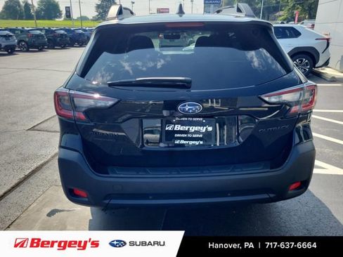 New 2025 Subaru Outback Onyx Edition image 3