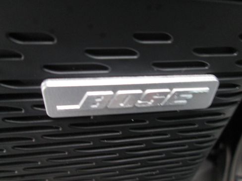 Certified 2025 GMC Acadia Elevation image 11