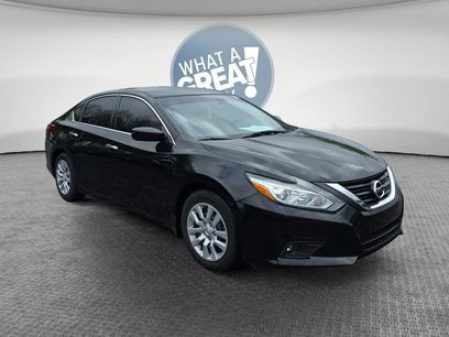 Used 2018 Nissan Altima 2.5 S w/ S Convenience Package