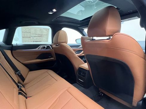 Used 2026 BMW i4 eDrive40 w/ Premium Package RWD image 8