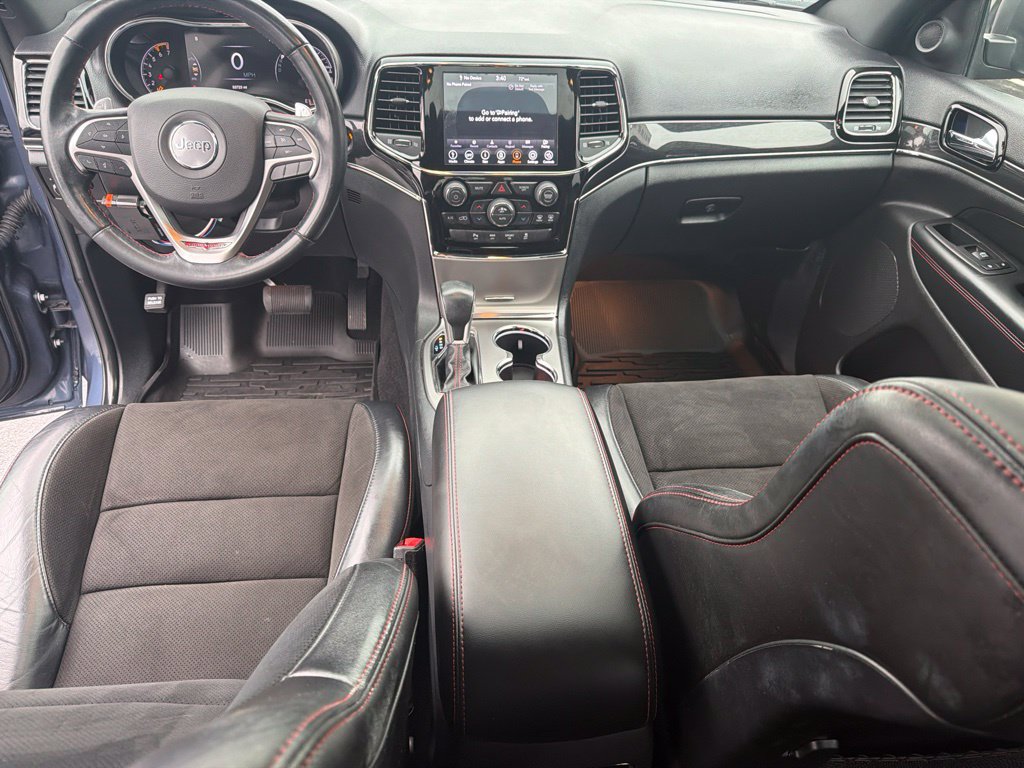 Used 2020 Jeep Grand Cherokee Trailhawk AWD/4WD image 16