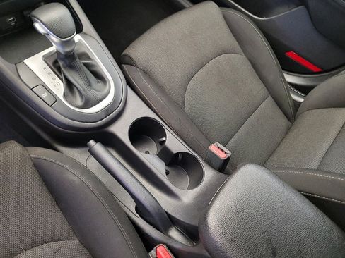 Used 2022 Kia Forte LXS image 26