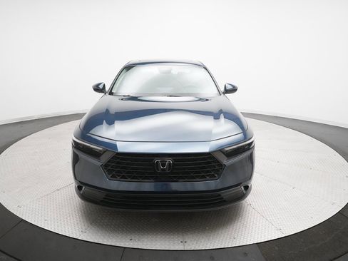 Certified 2024 Honda Accord EX image 11