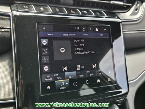 Used 2024 Jeep Grand Cherokee Laredo AWD/4WD image 23