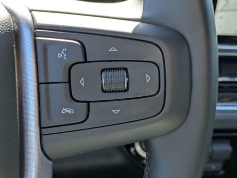 Used 2025 GMC Sierra 2500 SLE w/ SLE Value Package; image 27