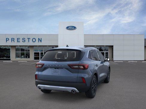 New 2025 Ford Escape SE image 8