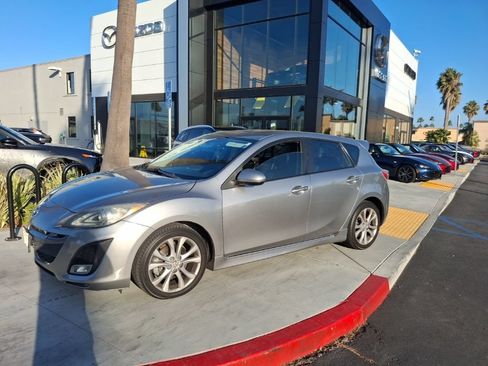 Used 2011 MAZDA MAZDA3 s Grand Touring w/ Tech Pkg FWD image 5