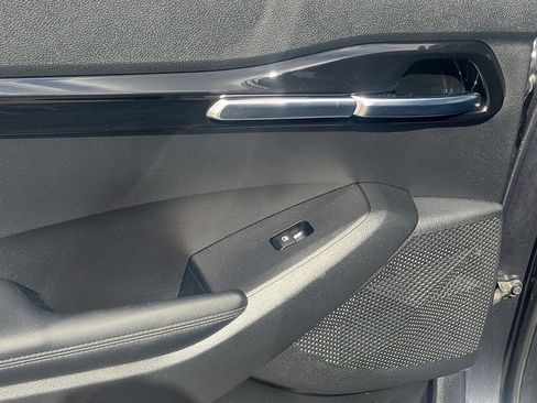 Used 2021 Kia Seltos SX image 21