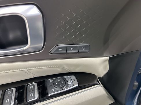 New 2026 Kia Sorento SX Prestige image 13