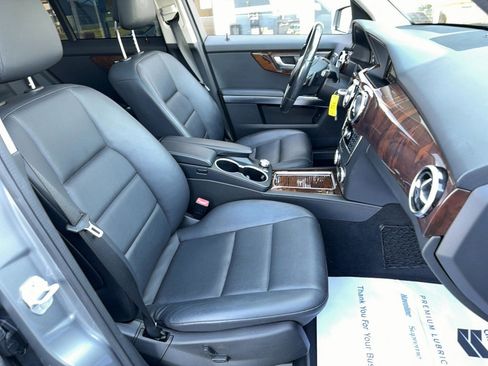 Used 2015 Mercedes-Benz GLK 350 4MATIC image 24