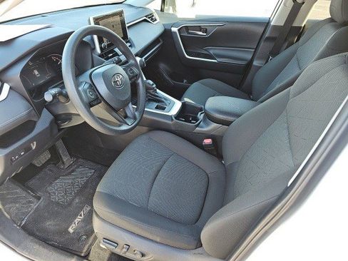 Used 2023 Toyota RAV4 XLE image 19