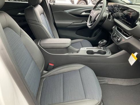 New 2026 Buick Envista Preferred image 16