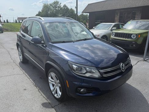Used 2013 Volkswagen Tiguan S FWD image 2