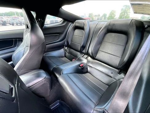 Used 2019 Ford Mustang GT Premium w/ GT Performance Package RWD image 19